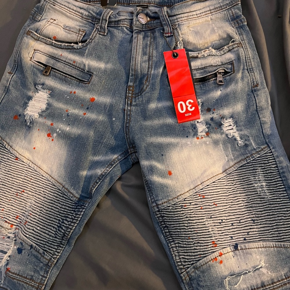 Men's Distressed Denim Shorts